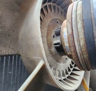 Caterpillar 3306 Fan Clutch for a 1988 Kenworth T800