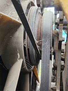 Caterpillar C12 Fan Clutch for a 2000 Peterbilt 379