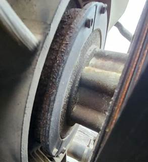 Caterpillar C12 Fan Clutch for a 2000 Freightliner FL112