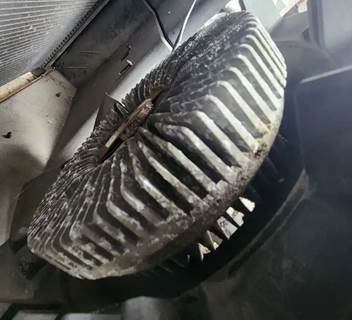 Caterpillar C7 Fan Clutch for a 2005 Chevrolet C6500