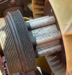 Cummins ISB 6.7L Fan Clutch for a 2015 Blue Bird BB Conventional