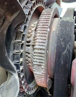 Cummins X15 Fan Clutch for a 2017 Peterbilt 365