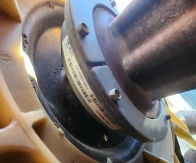 Cummins ISX15 Fan Clutch for a 2012 Freightliner Cascadia 125