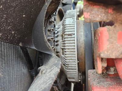 Cummins ISX15 Fan Clutch for a 2019 Peterbilt 389