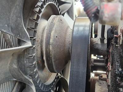 Cummins ISX15 Fan Clutch for a 2011 Kenworth T800
