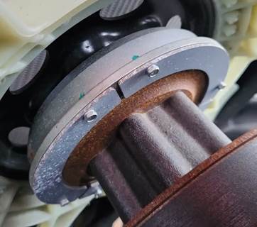 Detroit DD13 Fan Clutch for a 2025 Freightliner Cascadia 126