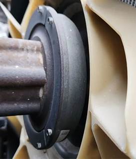 Detroit DD13 Fan Clutch for a 2012 Freightliner Cascadia 125