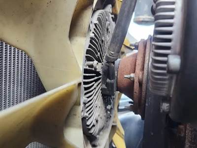 Detroit DD13 Fan Clutch for a 2018 Freightliner Cascadia 113