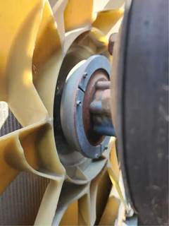 Detroit DD15 Fan Clutch for a 2008 Freightliner Cascadia 125