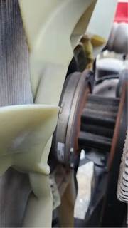 Detroit DD15 Fan Clutch for a 2021 Freightliner Cascadia 126