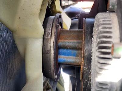 Detroit DD15 Fan Clutch for a 2020 Freightliner Cascadia 126