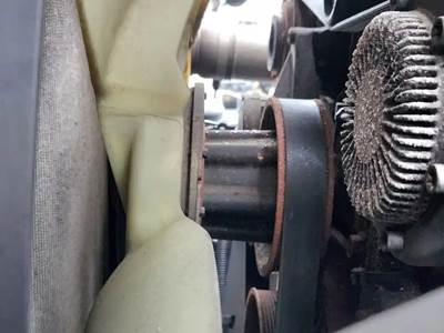 Detroit DD15 Fan Clutch for a 2021 Freightliner Cascadia 126