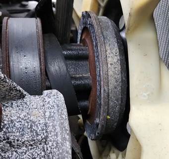 Detroit DD15 Fan Clutch for a 2022 Freightliner Cascadia 126