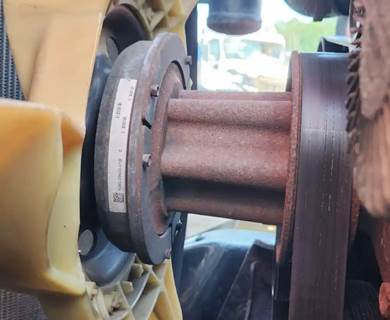 Detroit DD15 Fan Clutch for a 2017 Freightliner Cascadia 125