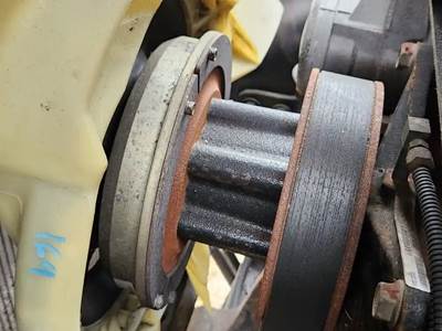 Detroit DD15 Fan Clutch for a 2022 Freightliner Cascadia 126