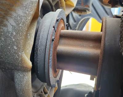 Detroit DD15 Fan Clutch for a 2017 Freightliner Cascadia 125