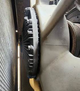 Hino J08C-TD; J08C-TP Fan Clutch for a 2001 Hino FE