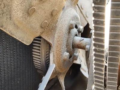 International 6.9L Fan Clutch for a 1987 International 1654