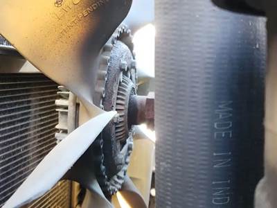 International DT466 Fan Clutch for a 2002 International 4400