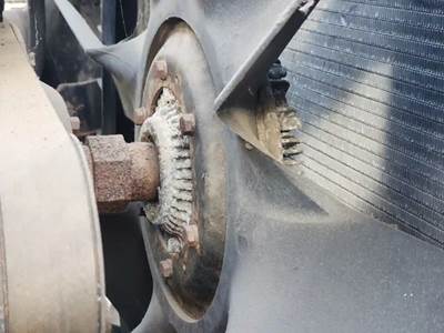 International DT466 Fan Clutch for a 2009 International 7400