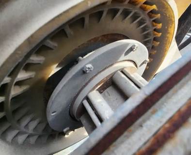 International DT466 Fan Clutch for a 1983 International F-1924; F-1954