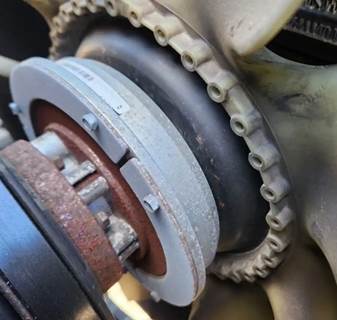 International DT530 Fan Clutch for a 2003 International 4400 LP