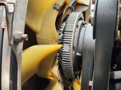 International N13 Fan Clutch for a 2015 International PROSTAR