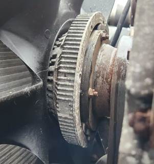 International S275 Fan Clutch for a 2016 International DuraStar 4400