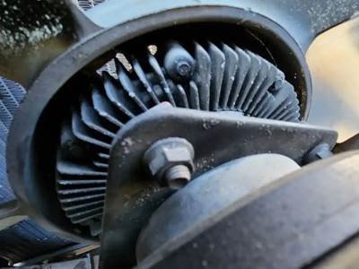 Isuzu 4HE1-TCS Fan Clutch for a 2003 GMC W4500