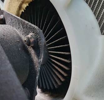 Isuzu 4HK1TC Fan Clutch for a 2010 Isuzu NRR