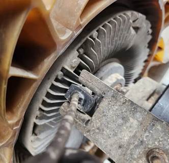 Mack MP10 Fan Clutch for a 2010 Mack TD713