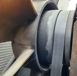 Mercedes-Benz OM460LA Fan Clutch for a 2005 Sterling L9500