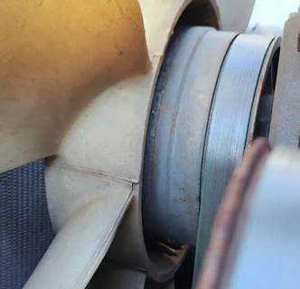 Mercedes-Benz OM460LA Fan Clutch for a 2007 Freightliner Columbia 112