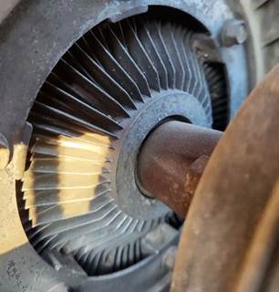 Mitsubishi 6M60-3AT1 Fan Clutch for a 2007 Mitsubishi FM65F