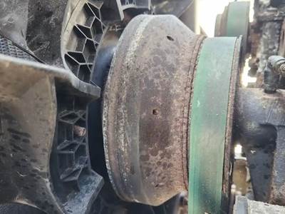 Paccar PX-8 Fan Clutch for a 2010 Peterbilt 337
