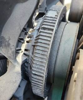 Paccar PX-9 Fan Clutch for a 2016 Peterbilt 348