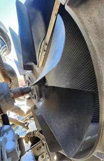 Caterpillar 3126 Fan for a 2003 Chevrolet C7500