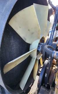 Caterpillar 3406 Fan for a 2000 Kenworth W900