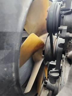 Cummins ISC Fan for a 2007 Peterbilt 330