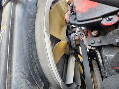 Cummins ISX15 Fan for a 2014 Peterbilt 388