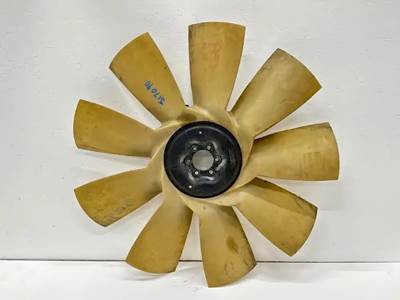 Detroit DD13 Fan for a 2014 Freightliner Cascadia 125