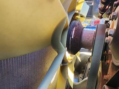 Detroit DD13 Fan for a 2015 Freightliner Cascadia 125