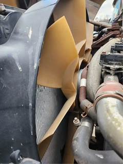 Detroit DD13 Fan for a 2012 Freightliner 114SD