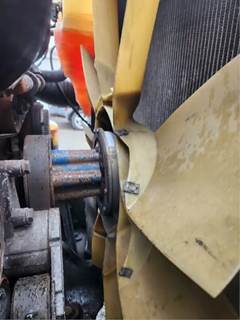 Detroit DD15 Fan for a 2015 Freightliner Cascadia 125