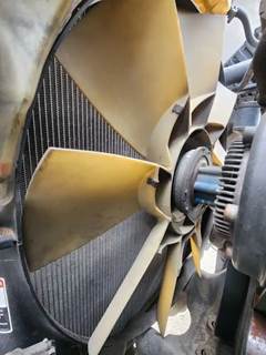 Detroit DD15 Fan for a 2014 Freightliner Cascadia 125