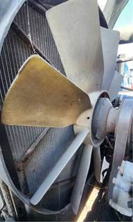 Detroit Series 60 Fan for a 2004 Freightliner Columbia 120