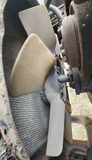 Hino J08C-TD; J08C-TP Fan for a 2001 Hino FE