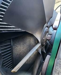 International DT466 Fan for a 2010 International 4400