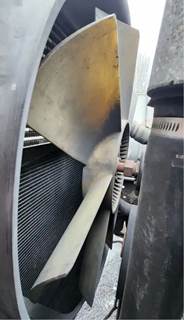 International DT466 Fan for a 2003 International 4300