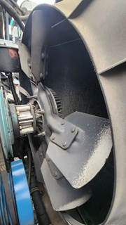 International DT466 Fan for a 1991 International 4900